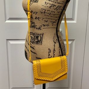 Moda Luxe Crossbody Handbag